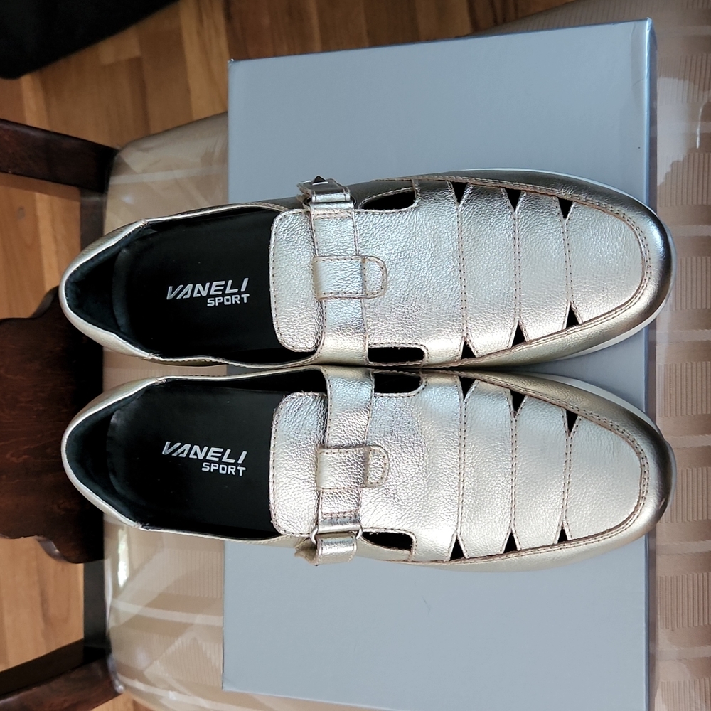 Womens Vaneli Sport Shoe